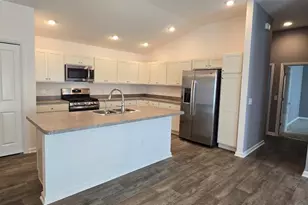 2803 Hull Ln, The Villages, FL 32163 - Photo 7