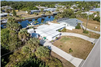 3349 Rock Creek Drive, Port Charlotte, FL 33948 - Photo 7