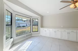 11603 W Bayshore Dr, Crystal River, FL 34429 - Photo 13