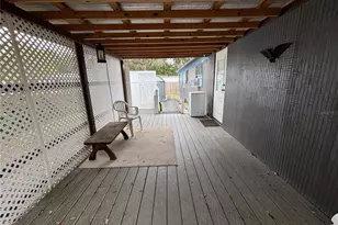 551 SE 129th Ct, Silver Springs, FL 34488 - Photo 23