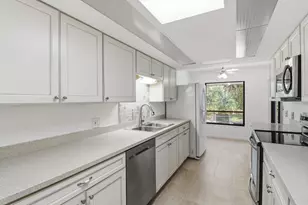 98 Sycamore Cir, Homosassa, FL 34446 - Photo 13