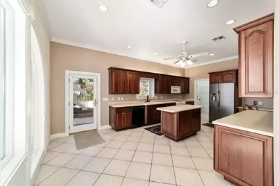 1570 SE 73rd Place, Ocala, FL 34480 - Photo 11