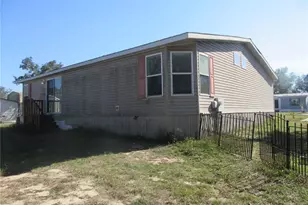 18415 SE 58th Pl, Ocklawaha, FL 32179 - Photo 5