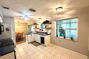 521 S Jefferson St, Beverly Hills, FL 34465 - Photo 17