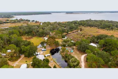 21162 NE 146th Place, Salt Springs, FL 32134 - Photo 1