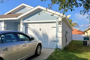 4896 NE 123rd Ln, Oxford, FL 34484 - Photo 1