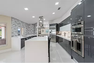 14040 SW 14th Street, Miami, FL 33184 - Photo 17