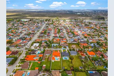 14040 SW 14th Street, Miami, FL 33184 - Photo 71