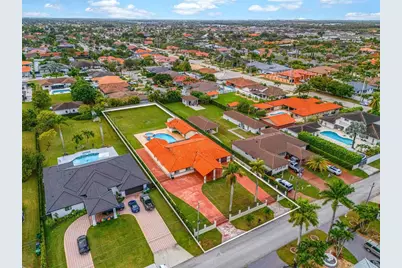 14040 SW 14th Street, Miami, FL 33184 - Photo 5