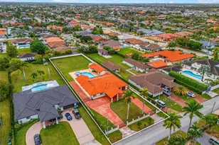 14040 SW 14th St, Miami, FL 33184 - Photo 5