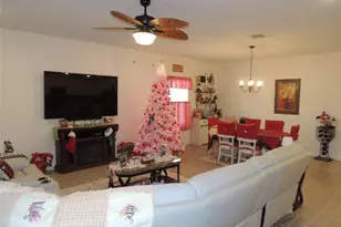 560 NW 4th Ave, Williston, FL 32696 - Photo 9