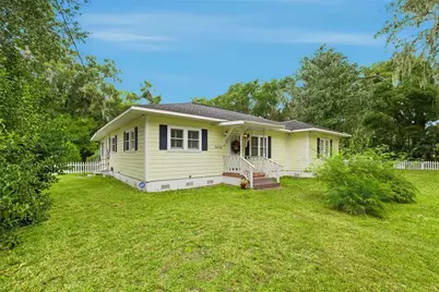 5915 Avenue F, Mc Intosh, FL 32664 - Photo 1