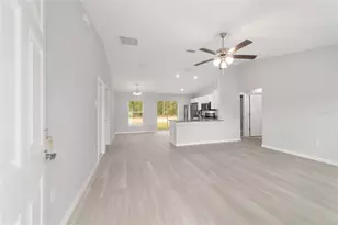 20926 SW Robin Dr, Dunnellon, FL 34431 - Photo 11