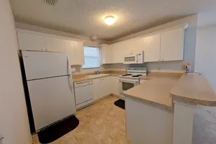 2598 Hialeah Ave, The Villages, FL 32162 - Photo 11