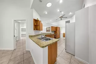 9600 N Holyoak Terrace, Dunnellon, FL 34433 - Photo 11