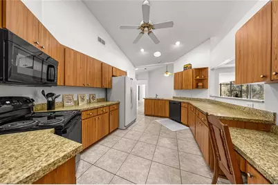 9600 N Holyoak Terrace, Dunnellon, FL 34433 - Photo 11