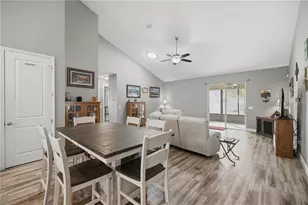 8252 SE 164th Pl, Summerfield, FL 34491 - Photo 11