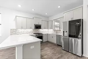 10242 SW 99th Ln, Ocala, FL 34481 - Photo 17