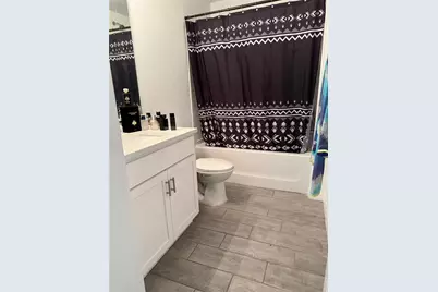 4137 NE 20th Place, Cape Coral, FL 33909 - Photo 9