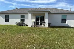 4137 NE 20th Pl, Cape Coral, FL 33909 - Photo 13