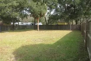 2601 SE 175th Terrace Rd, Silver Springs, FL 34488 - Photo 9