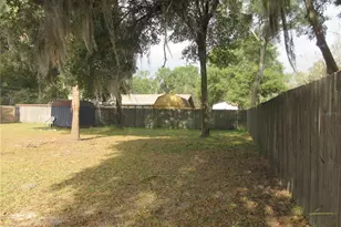 2601 SE 175th Terrace Rd, Silver Springs, FL 34488 - Photo 11