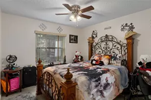 8095 Philatelic Dr, Spring Hill, FL 34606 - Photo 31