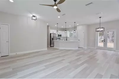 8 Pine Trace Court, Ocala, FL 34472 - Photo 9