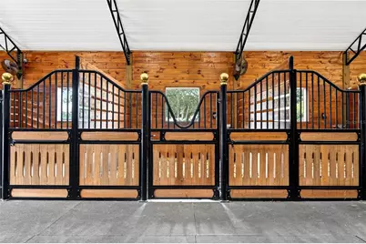 7824 NW 167th Court, Morriston, FL 32668 - Photo 5