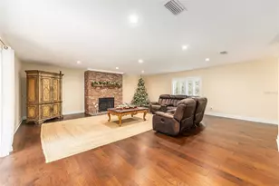 12009 NE 8th Ct, Ocala, FL 34479 - Photo 11