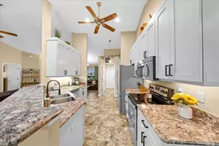 1019 SE 67th Ct, Ocala, FL 34472 - Photo 15