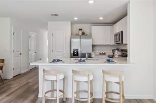 8326 Gower Trl, Wildwood, FL 34785 - Photo 7