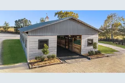 6491 SE 185th Terrace, Morriston, FL 32668 - Photo 5