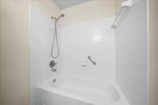 3171 Shallowford St, Deltona, FL 32738 - Photo 23