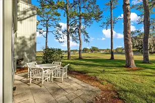 584 Fairways Cir, Ocala, FL 34472 - Photo 3