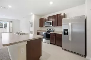 3865 SE 98th Pl, Belleview, FL 34420 - Photo 3