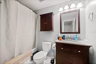 105 SE 16th Ave, Gainesville, FL 32601 - Photo 13
