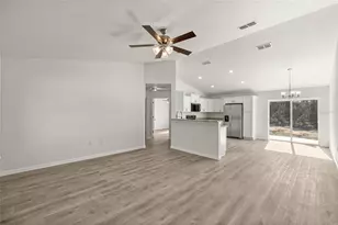 24698 NW Sutton Ave, Dunnellon, FL 34431 - Photo 7