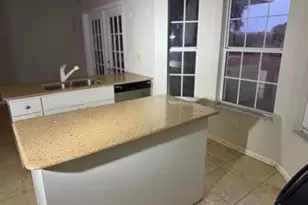 35249 Queens Way, Fruitland Park, FL 34731 - Photo 5