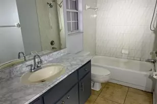 35249 Queens Way, Fruitland Park, FL 34731 - Photo 7