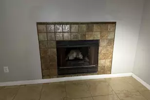 35249 Queens Way, Fruitland Park, FL 34731 - Photo 3