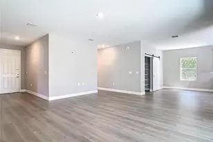 3471 Henderson Ln, North Port, FL 34286 - Photo 3