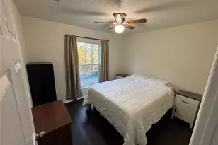 8121 Co Rd 243B, Wildwood, FL 34785 - Photo 19