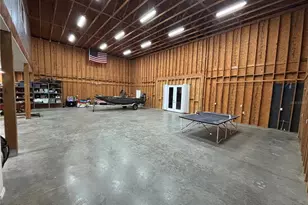 8121 Co Rd 243B, Wildwood, FL 34785 - Photo 29