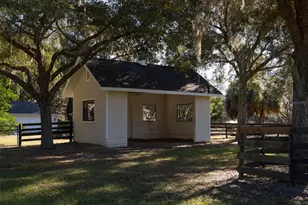 9710 NW 160th Ave, Morriston, FL 32668 - Photo 27