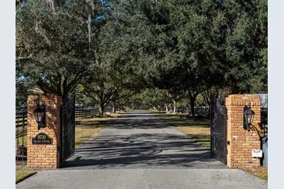 9710 NW 160th Avenue, Morriston, FL 32668 - Photo 3