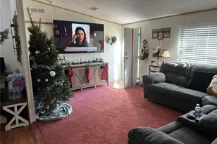 640 SE 10th St, Williston, FL 32696 - Photo 3