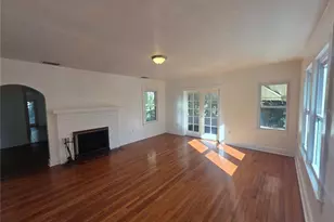 1023 NE 6th St, Ocala, FL 34470 - Photo 3