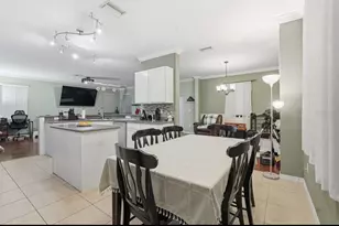 1740 Bonita Bluff Ct, Ruskin, FL 33570 - Photo 17