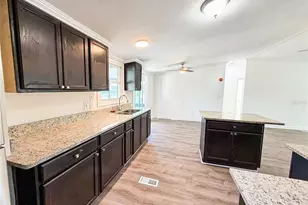 102 Benjamin Dr, Hawthorne, FL 32640 - Photo 7